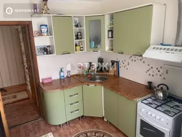 3-комнатная квартира, этаж 5 из 6, 60 м²