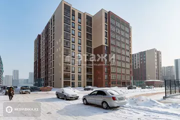 2-комнатная квартира, этаж 8 из 10, 50 м²