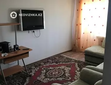 1-комнатная квартира, этаж 4 из 5, 28 м²