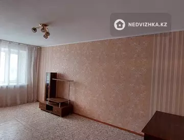 2-комнатная квартира, этаж 3 из 5, 57 м²