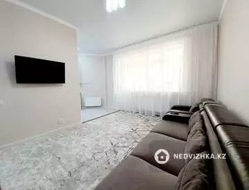 1-комнатная квартира, этаж 5 из 12, 45 м², на длительный срок