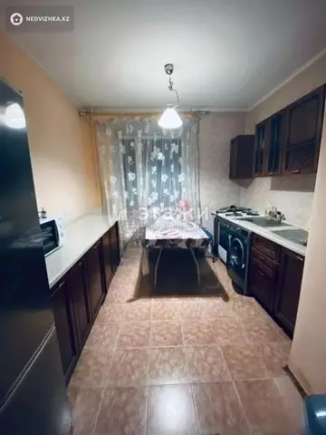 3-комнатная квартира, этаж 6 из 9, 68 м²