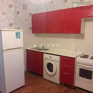 1-комнатная квартира, этаж 5 из 12, 38 м²