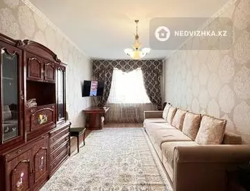 2-комнатная квартира, этаж 4 из 5, 80 м², на длительный срок