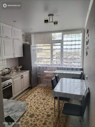 3-комнатная квартира, этаж 9 из 14, 70 м²