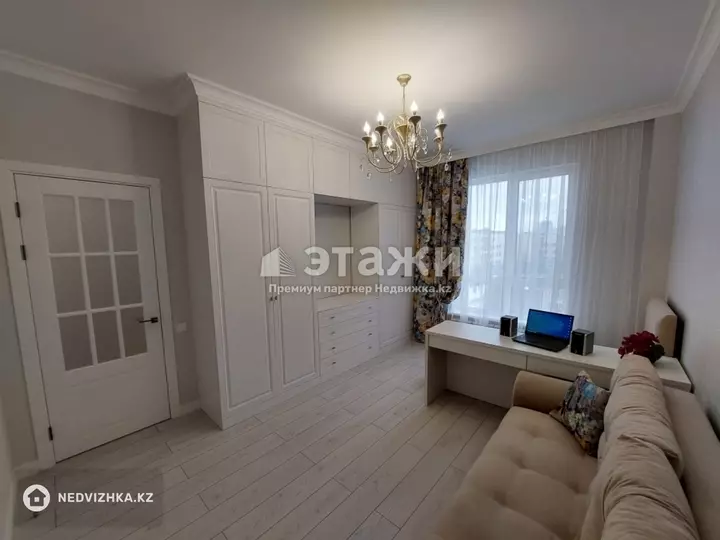 90 м², 3-комнатная квартира, этаж 4 из 12, 90 м², изображение - 1