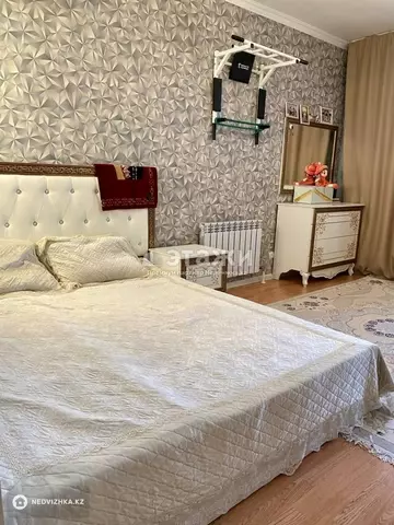 2-комнатная квартира, этаж 12 из 15, 63 м²