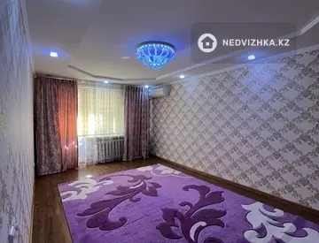 3-комнатная квартира, этаж 4 из 5, 64 м²