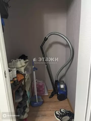 4-комнатная квартира, этаж 2 из 5, 97 м²