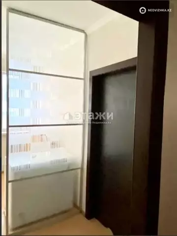 4-комнатная квартира, этаж 3 из 16, 135 м²