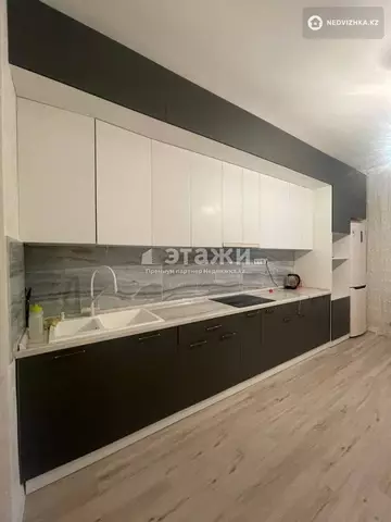 5-комнатная квартира, этаж 4 из 10, 128 м²