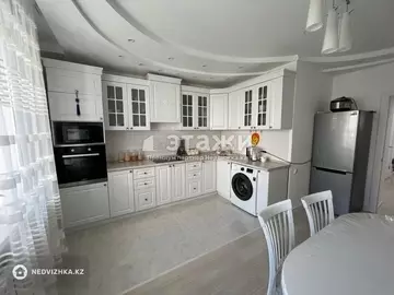 3-комнатная квартира, этаж 3 из 9, 90 м²