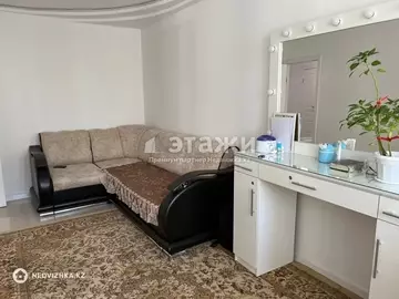 3-комнатная квартира, этаж 3 из 9, 90 м²