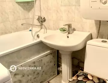 2-комнатная квартира, этаж 2 из 4, 45 м²