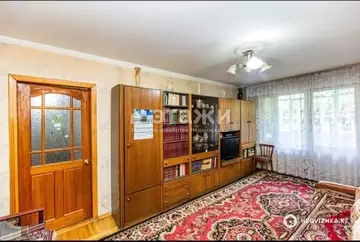 2-комнатная квартира, этаж 3 из 5, 42 м²