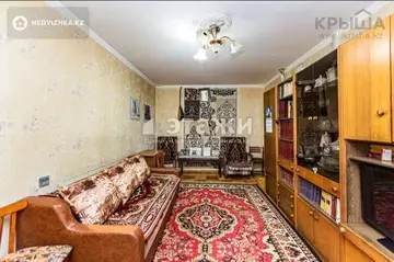 2-комнатная квартира, этаж 3 из 5, 42 м²