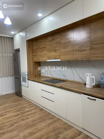 3-комнатная квартира, этаж 7 из 19, 110 м², на длительный срок