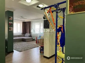 2-комнатная квартира, этаж 15 из 20, 95 м²