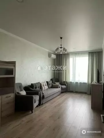 3-комнатная квартира, этаж 11 из 12, 95 м², на длительный срок