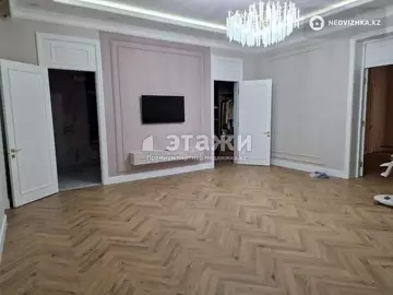 465 м², 7-комнатный дом, 10 соток, 465 м², изображение - 9