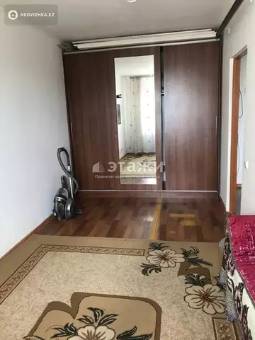 1-комнатная квартира, этаж 1 из 6, 36 м²