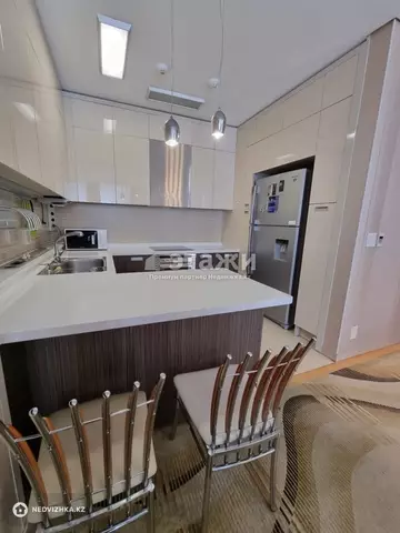 2-комнатная квартира, этаж 12 из 21, 99 м²
