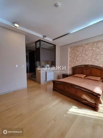 2-комнатная квартира, этаж 12 из 21, 99 м²