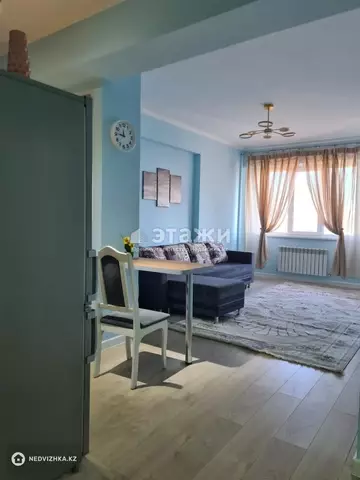2-комнатная квартира, этаж 11 из 12, 60 м², на длительный срок