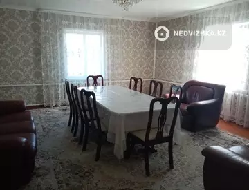 9-комнатный дом, 40 соток, 92 м²