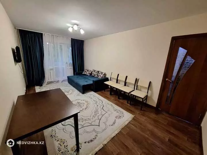 45 м², 2-комнатная квартира, этаж 3 из 4, 45 м², посуточно, изображение - 1