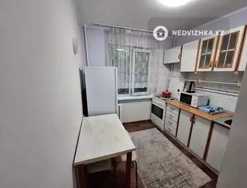 45 м², 2-комнатная квартира, этаж 3 из 4, 45 м², посуточно, изображение - 1