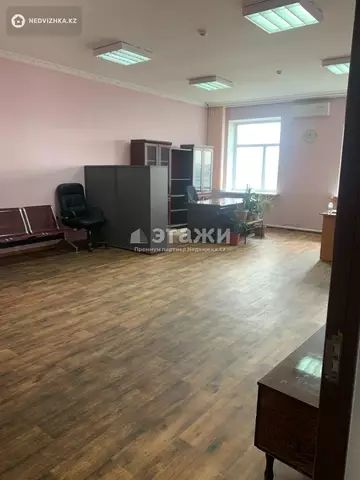 4966 м², Офисное помещение, этаж 1 из 2, 4 966 м², изображение - 0