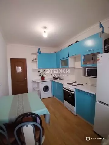 1-комнатная квартира, этаж 4 из 5, 33 м²