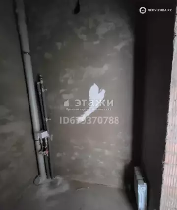 2-комнатная квартира, этаж 10 из 10, 62 м²
