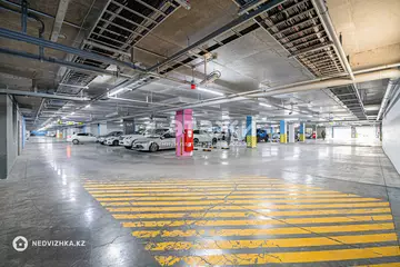 2-комнатная квартира, этаж 13 из 28, 50 м²