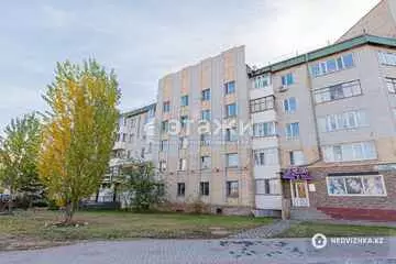 1-комнатная квартира, этаж 3 из 5, 36 м²