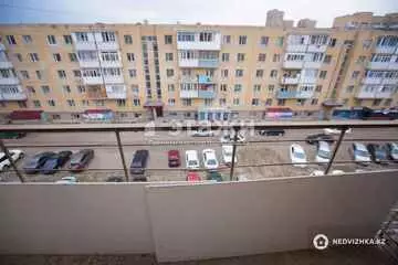 2-комнатная квартира, этаж 4 из 5, 53 м²