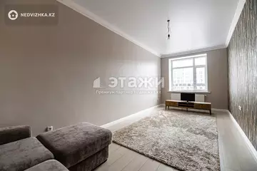 80 м², 3-комнатная квартира, этаж 9 из 9, 80 м², изображение - 1