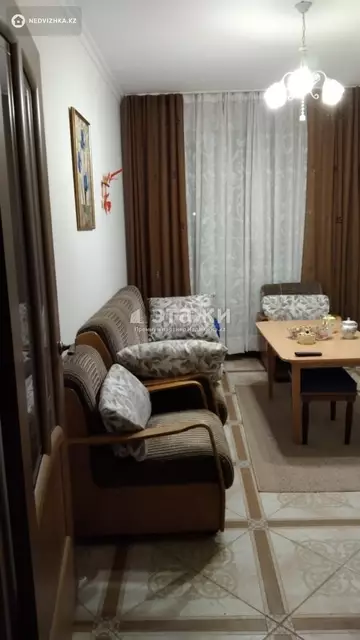 2-комнатная квартира, этаж 2 из 10, 71 м²