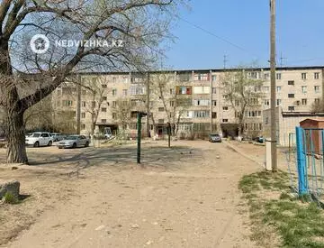 1-комнатная квартира, этаж 2 из 5, 33 м²