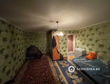 1-комнатная квартира, этаж 2 из 5, 33 м²