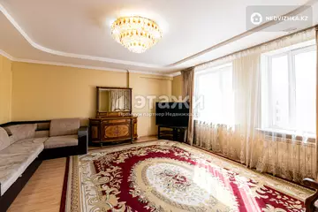 4-комнатная квартира, этаж 10 из 11, 159 м²
