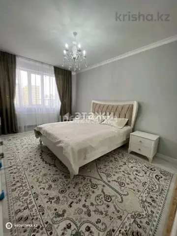 3-комнатная квартира, этаж 4 из 12, 70 м²