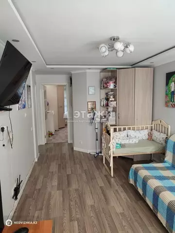 2-комнатная квартира, этаж 1 из 5, 42 м²