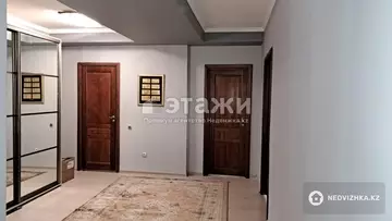 2-комнатная квартира, этаж 10 из 16, 100 м², на длительный срок