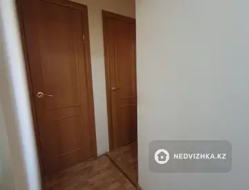 2-комнатная квартира, этаж 9 из 9, 45 м²