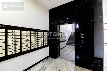 3-комнатная квартира, этаж 7 из 9, 80 м²