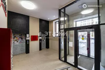 2-комнатная квартира, этаж 1 из 12, 42 м²