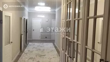 3-комнатная квартира, этаж 10 из 13, 128 м²