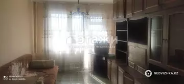2-комнатная квартира, этаж 4 из 5, 46 м²